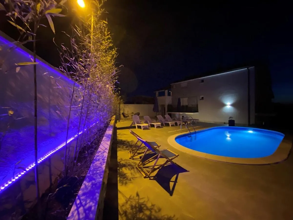 Apartments Paliska Located In The Countryside Near Porec Jasenovica 3*,  クロアチア