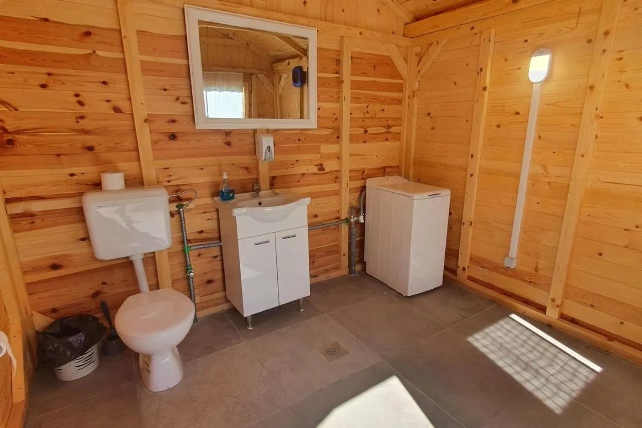 Apartments Paliska Located In The Countryside Near Porec Jasenovica